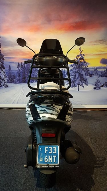 Piaggio Zip