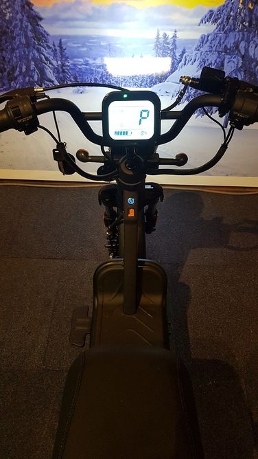 AGM Goccia Elektrische Scooter